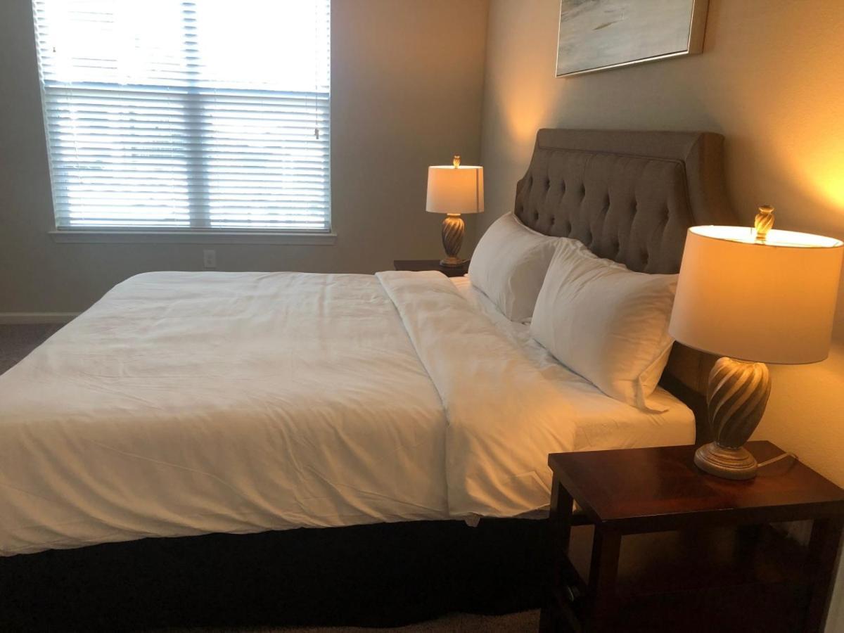 Spacious Furnished Resort Style Apartments Tomball Quarto foto