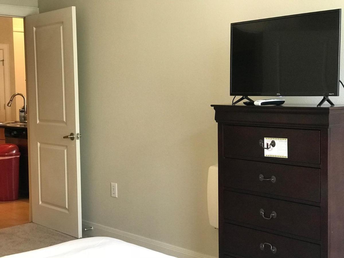 Spacious Furnished Resort Style Apartments Tomball Quarto foto